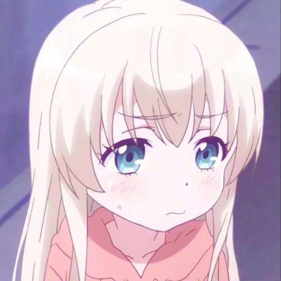 提车第1天开沟里女子淡定合影